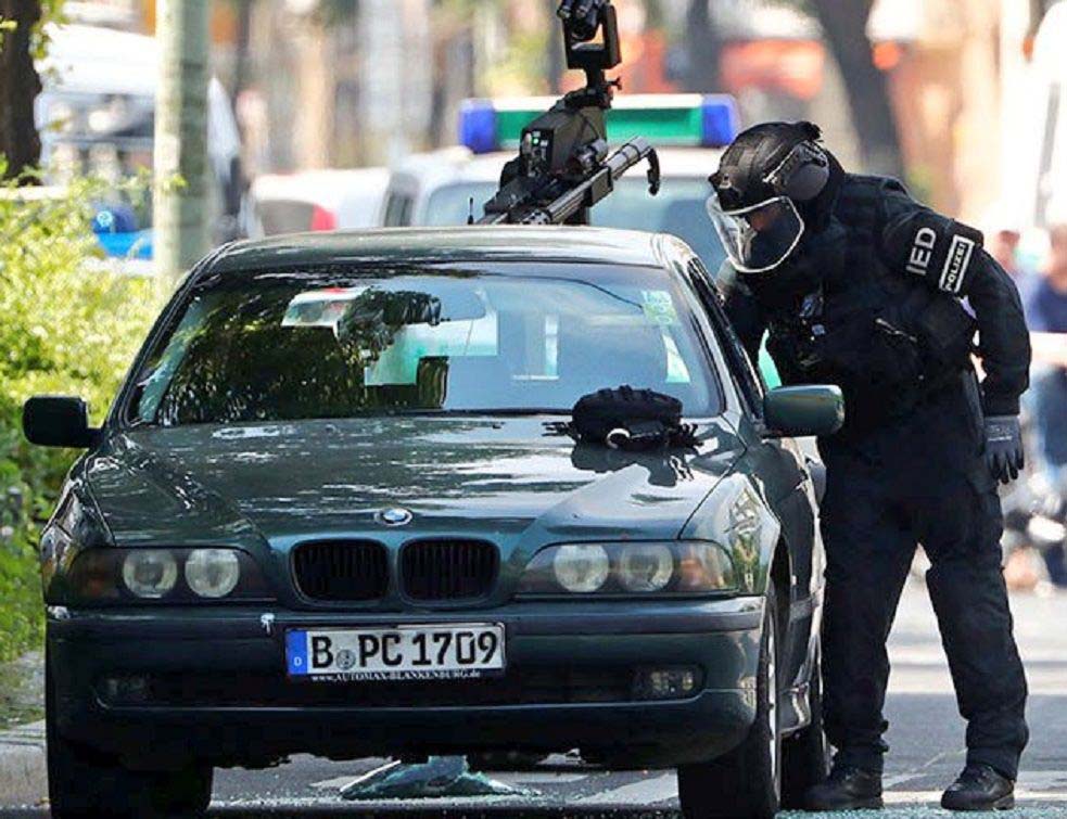 Berlin%2C%20bomba%2C%20uzbuna%20TVIT