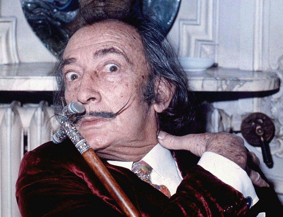 Salvador Dali, VIKI