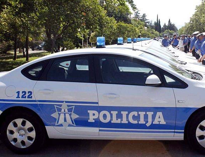 policija CG 983 ilustracija